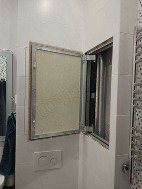 Люк под плитку Секрет 3.0 500*400 Люк под плитку Секрет 3.0 500*400