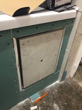 Люк под плитку Нажимной Секрет-Лайт 250*850 Люк под плитку Нажимной Секрет-Лайт 250*850